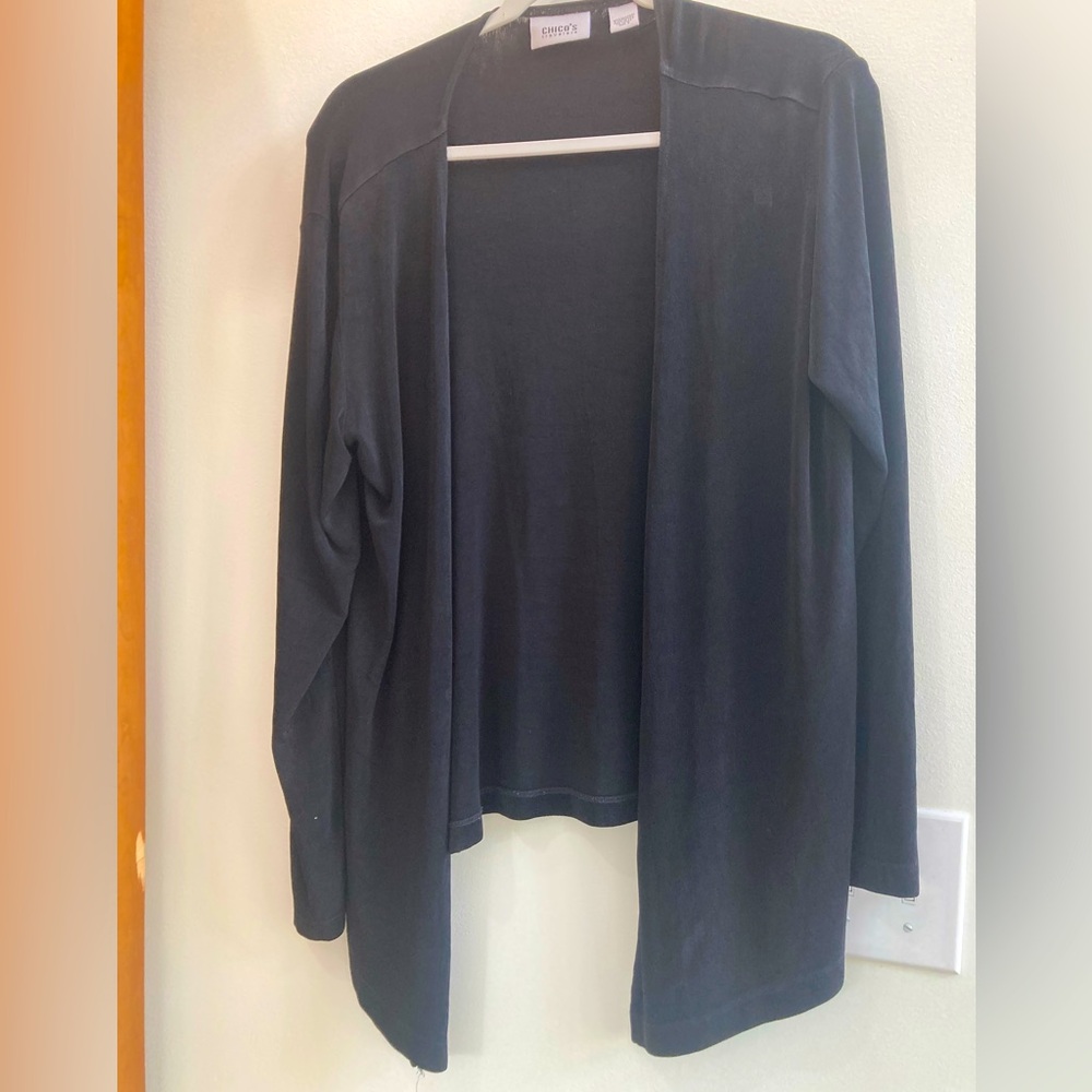 Chicos travelers fabric black cardigan Sz 2 which is M or L. Handkerchief front